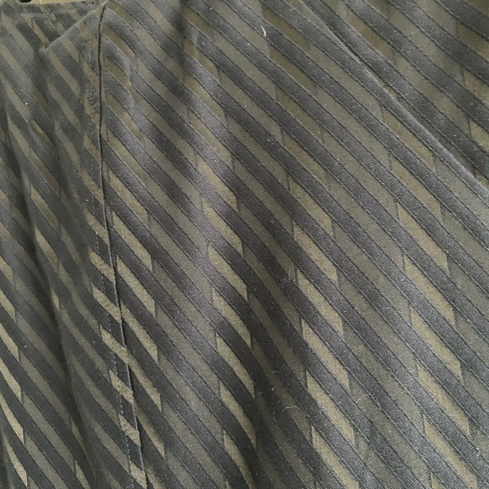 Dress - Picture 5 of 5